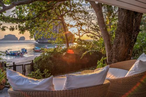 Hotel Villa Macaque And Villa Languor