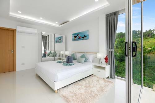 Emerald Villa 3 Br Sea Views