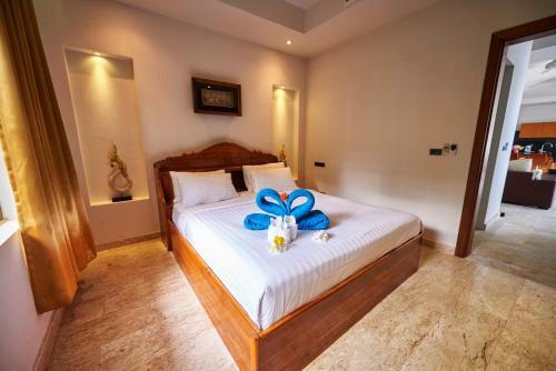 5 Bedroom Seaview Villa Lamai