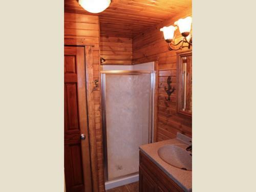 Lodge Trickling Waters Retreat