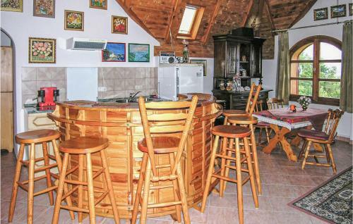 Apartment T�cs�kdomb Utca-gyenesdi�s