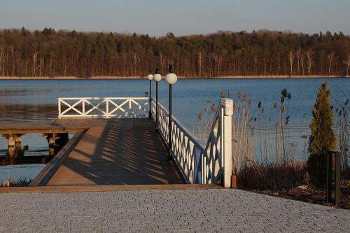 Apartament Szmaragdowy Nad Jeziorem Juno W Mr?gowie