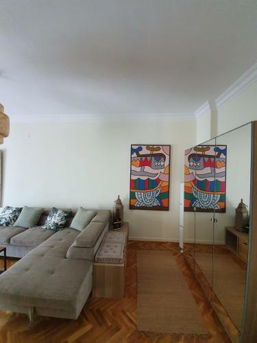 Urban Chic Apartment