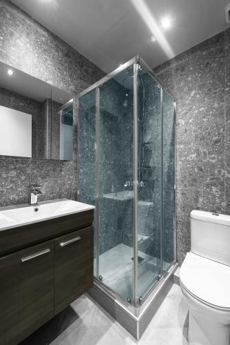 Penthouse Apartments, The Luxury Suites