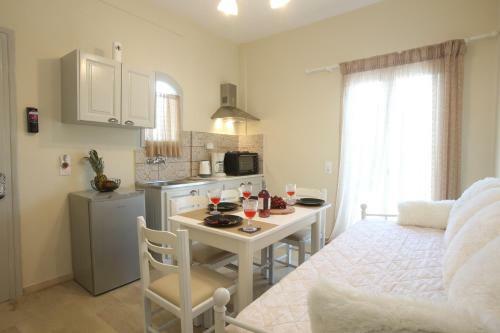 Bed & Breakfast Navigator Villas - Houses