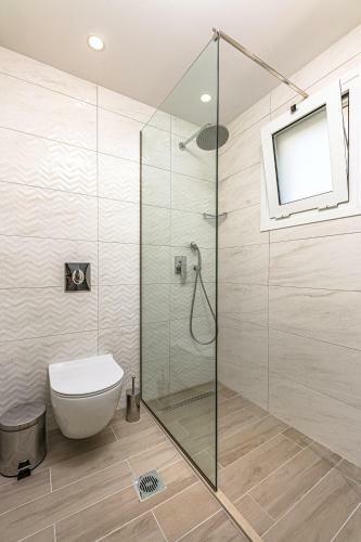 Hotel Breeze Luxury Rooms