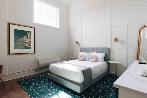 Posada Henry Suite 207 At The Bellwether Hotel