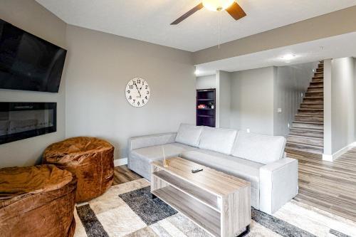 The Cozy Cottonwood Cabin