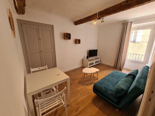 Apartamento A La Gare ! T2 Hy�res