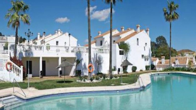 Arcos De La Perla