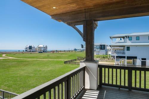 Paradise By The Sea Home
