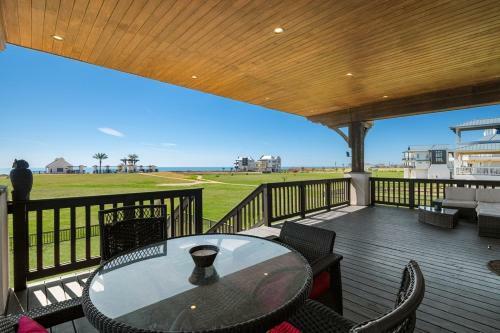 Paradise By The Sea Home