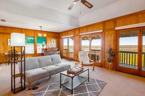 Fawn Ridge Retreat