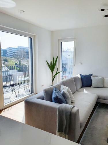 Apartamento 2bd Designer Apt. 134m2 In Strassen