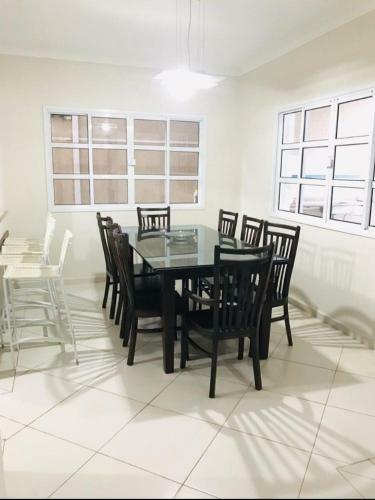 Casa de Praia Com Piscina E Churrasqueira - Indai� Bertioga