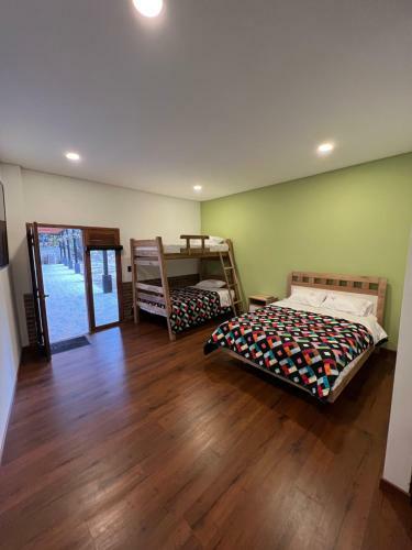Hotel Camell�n de La Ferrer�a