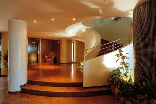 Hotel President