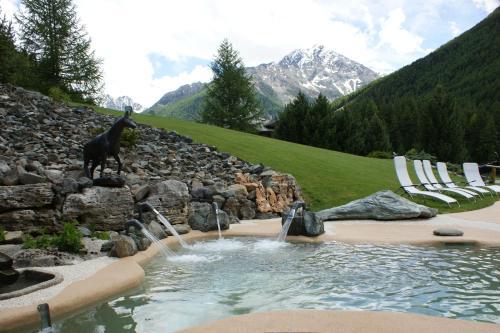 Notre Maison Hotels-chalets De Tradition