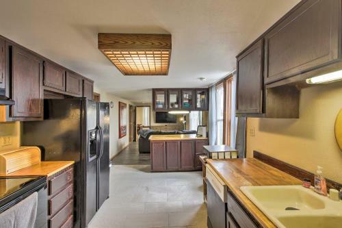 Downtown Sheboygan Apartment With Private Deck!