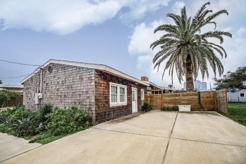 Oleander House