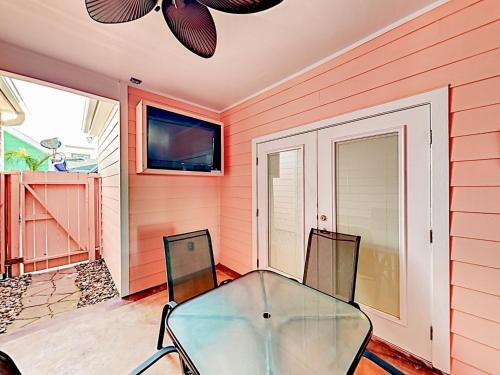 Sail Away At Pirate's Bay Unit 113