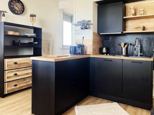 Apartamento Cadre Exceptionnel Pour Ce Charmant Studio � La D�coration Soign�e