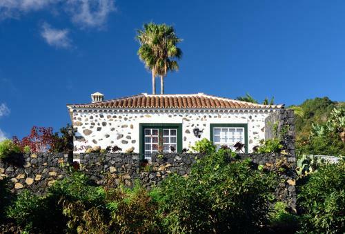 Corral de Payo Casita Blanca