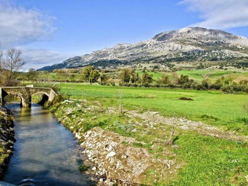 Holiday Home Cortijo Las Monjas Periana