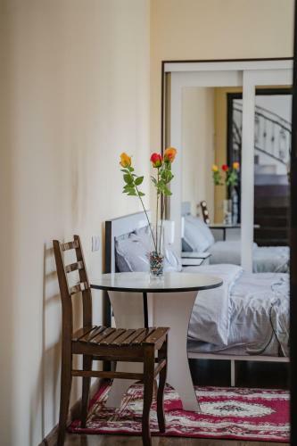 Hotel Telav Holl