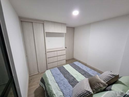 Apartamento Lujoso Piso Espacioso Con Jacuzzi -terraza Privada
