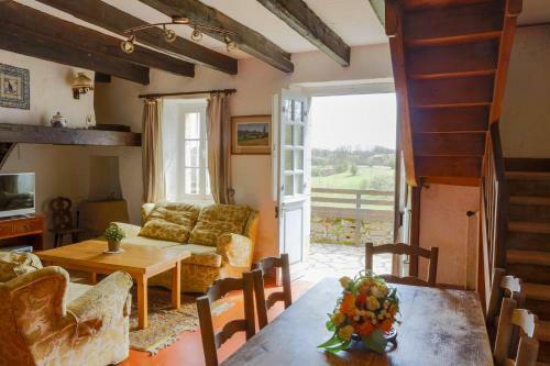 Ch�teau de B�duer And Vacation Homes
