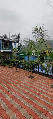 Riverdale-kasauli.swimming Pool,rain Dance,bonfire