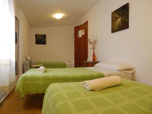 Hostal Hostel La Corredera