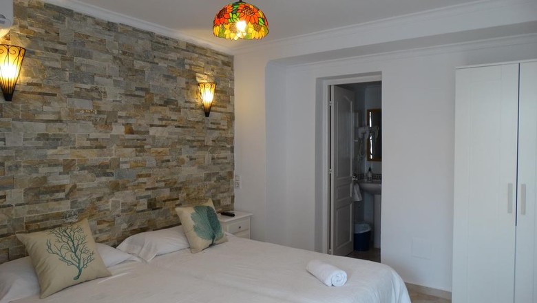 Albergue Hostal Residencial La Paloma