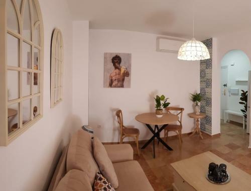 Duquesa Mar�a Apartamento En El Coraz�n de Granada