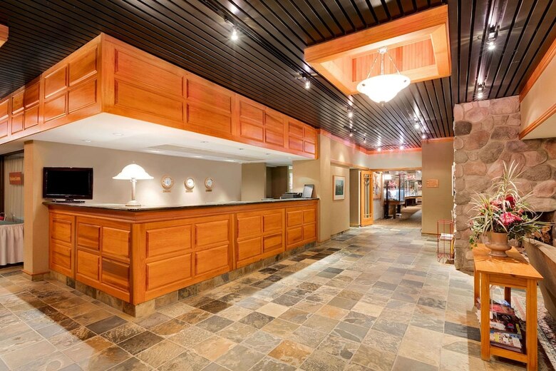 Hotel Clarion Resort Pinewood Park