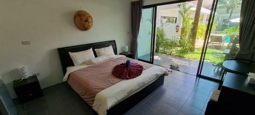 Hotel Lotus Bleu Resort & Restaurant