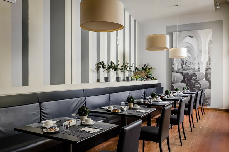 Hotel Eurostars Asta Regia