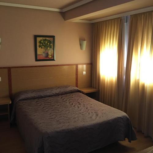 Hotel Avenida Legan�s