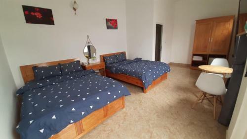 Hotel Kh�ch S?n H?ng Nguy�n