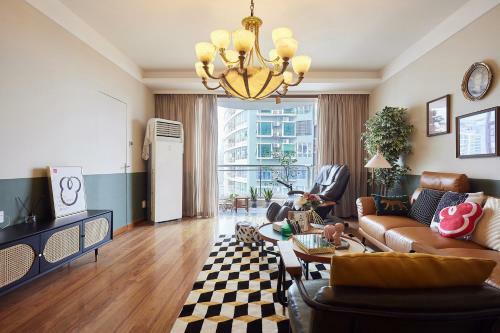 Locals Apartment House 02