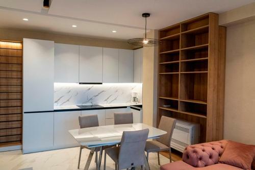 Golden Beach Residence - Deluxe Apartment