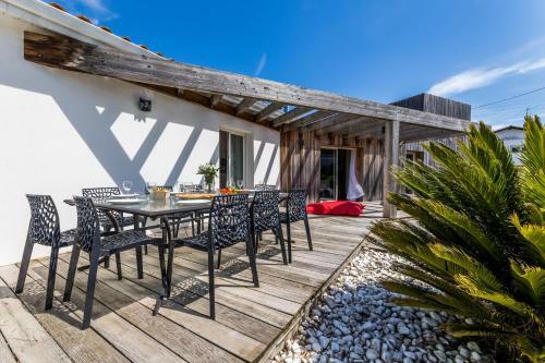 Villa Eagle Keyweek 4 Bedrooms Villa With Terrace