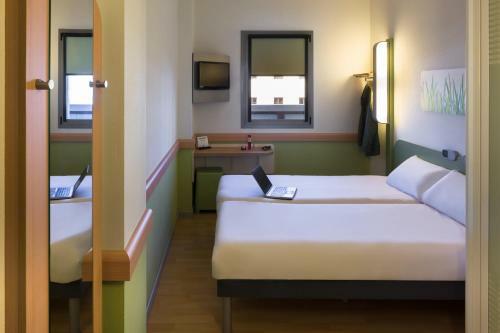 Hostal Ibis Budget Sevilla Aeropuerto