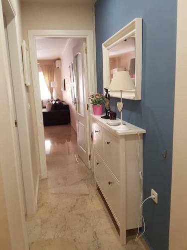Bonito Apartamento de 2 Dormitorios En Almu�ecar