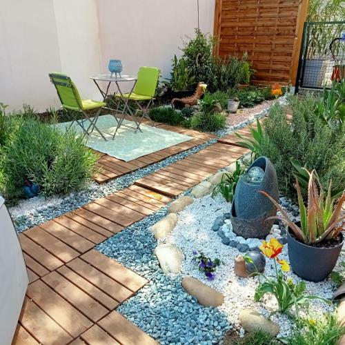 Hostal Chambres D'h�tes La Mont�e Des Oliviers
