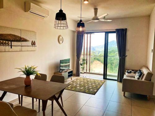 Whole Unit Studio Apartment Midhill Condo