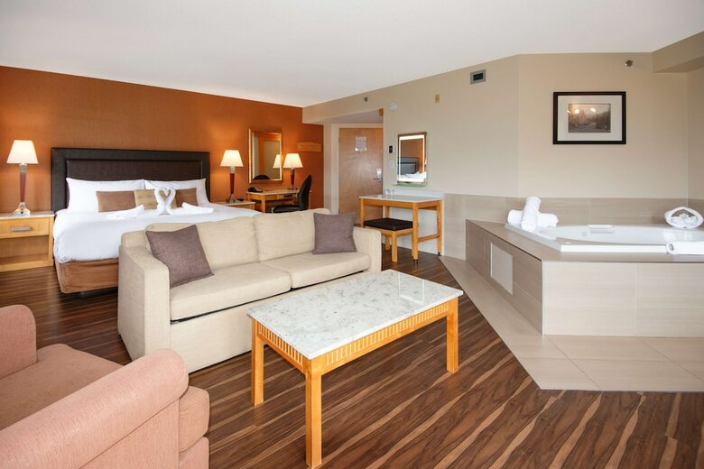 Hillcrest Hotel A Coast Resort