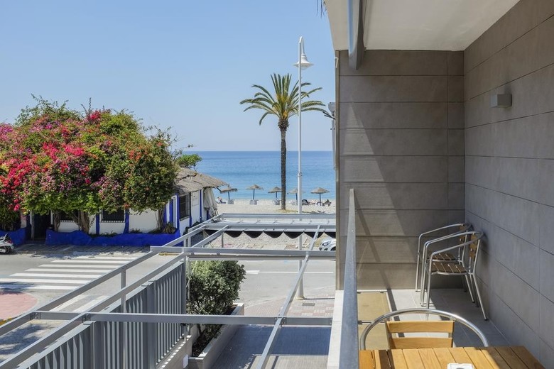 Hostal La Caleta Bay