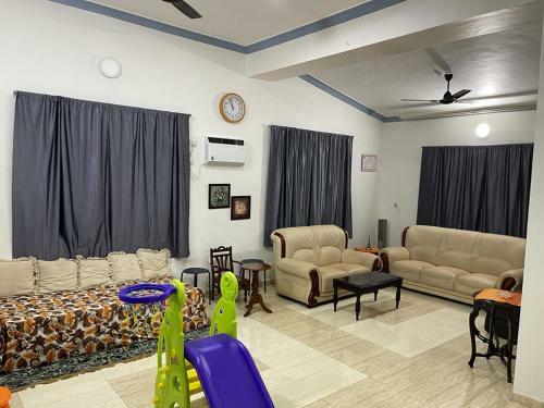 Grey House Villa 6bhk Karjat